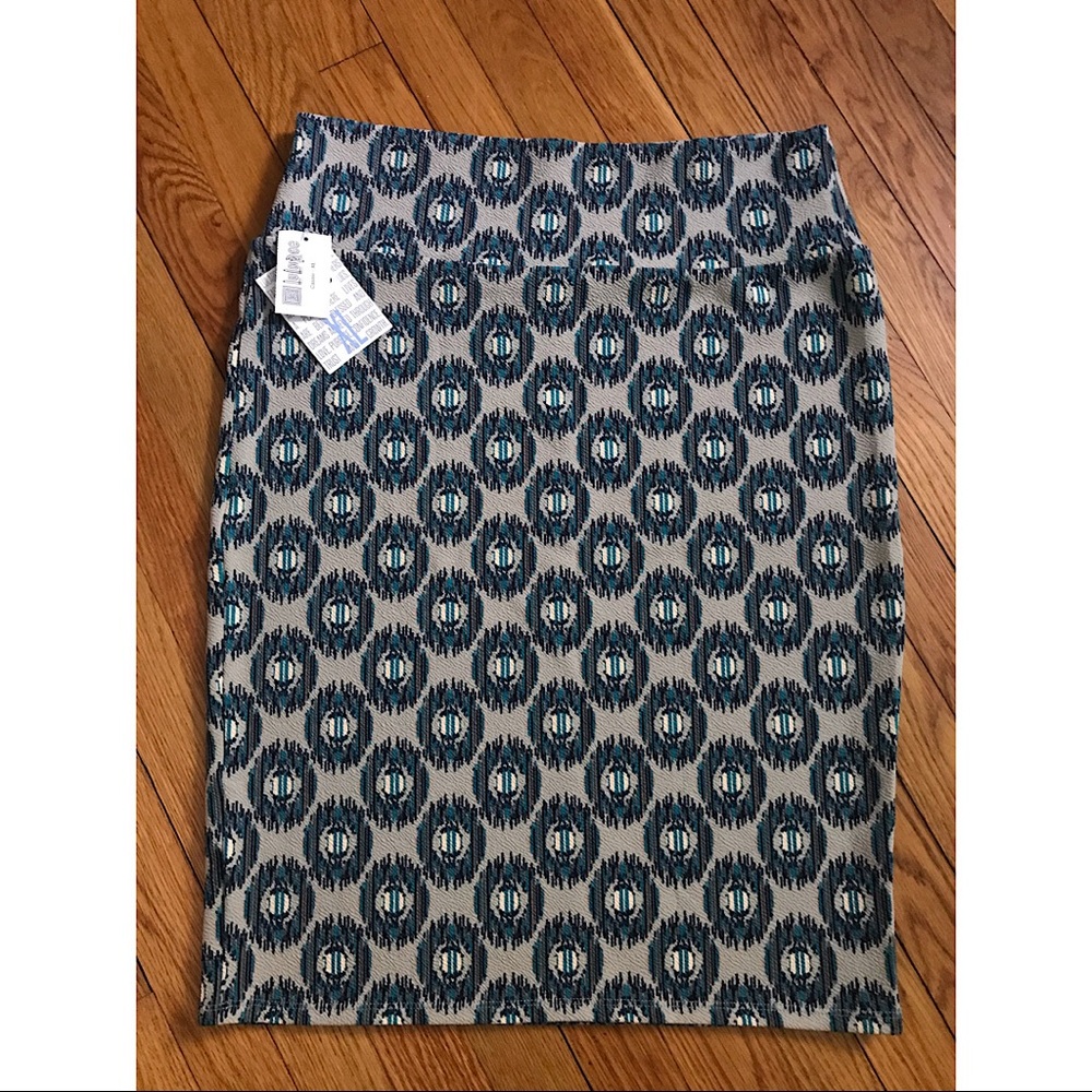 NWT LuLaRoe Tan/Teal/White Cassie Skirt, size XL
